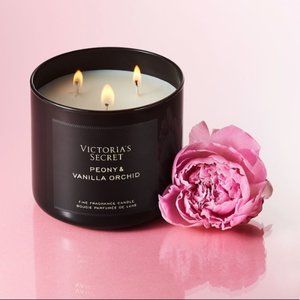Victoria's Secret Peony & Vanilla Orchid C…